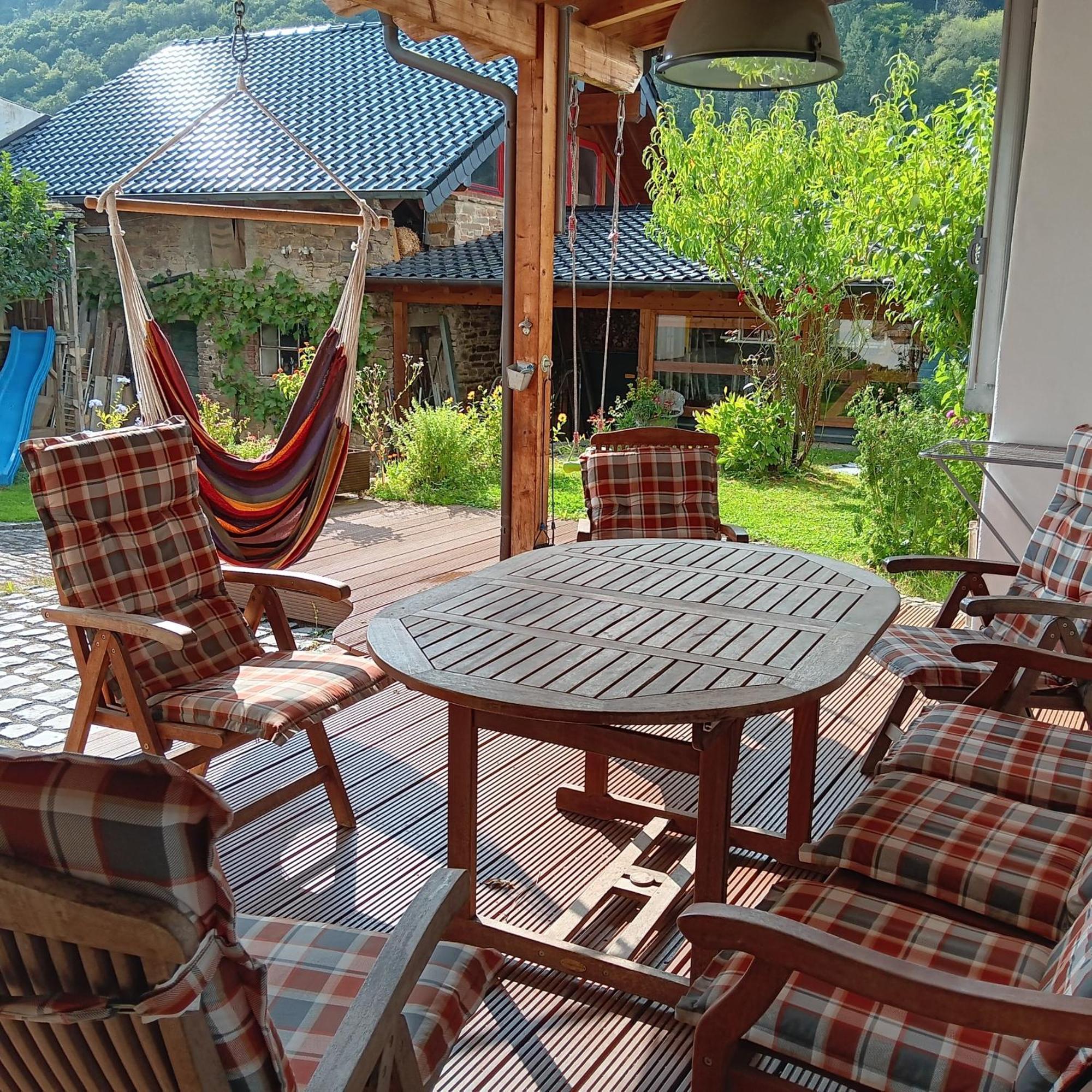 Eifler Brunnenhaus Villa Dumpelfeld Bagian luar foto