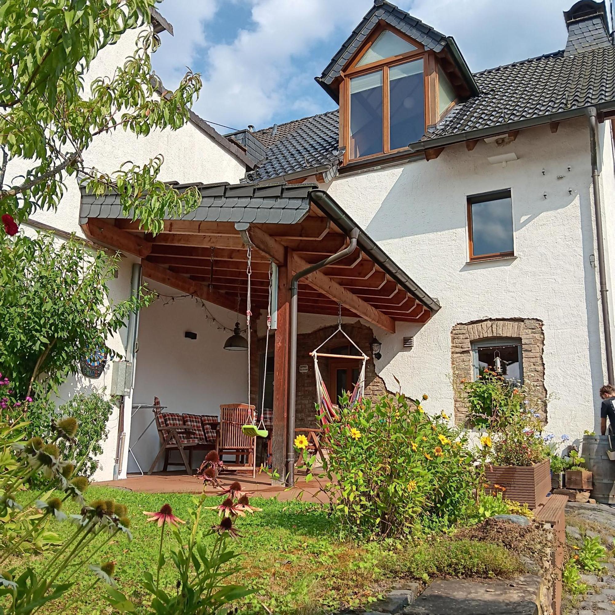Eifler Brunnenhaus Villa Dumpelfeld Bagian luar foto